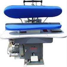 A máquina de pressão do vestuário 0.75KW Scissor o PLC automático próximo do diodo emissor de luz